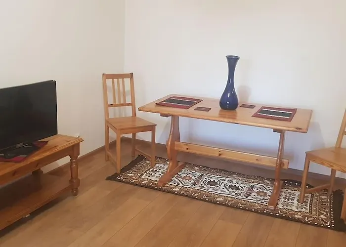 Casa Georgia Titan *