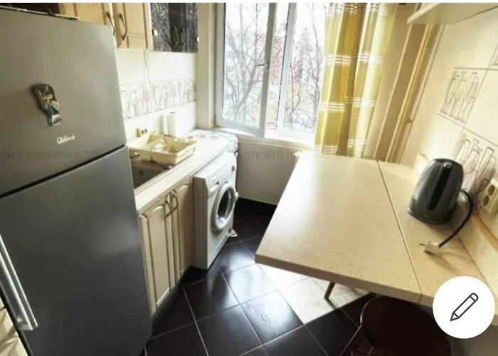 Casa Georgia Titan * Бухарест